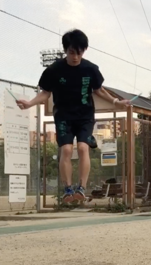 富岡コーチの縄跳びスーパーチャレンジ